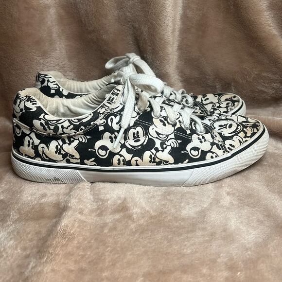Disney Black and White Mickey Mouse Canvas Unisex Sneakers Women's Size 8 - Picture 1 of 8